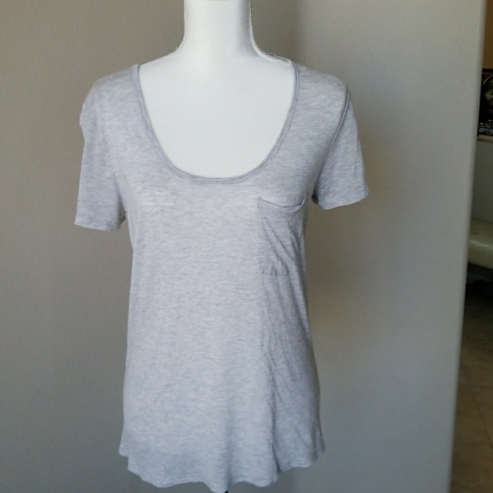 Banana republic grey tee size s